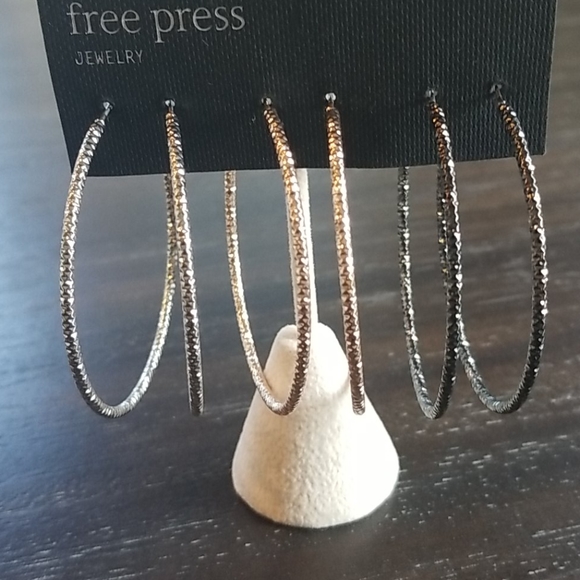 free press Jewelry - Hoop Earrings